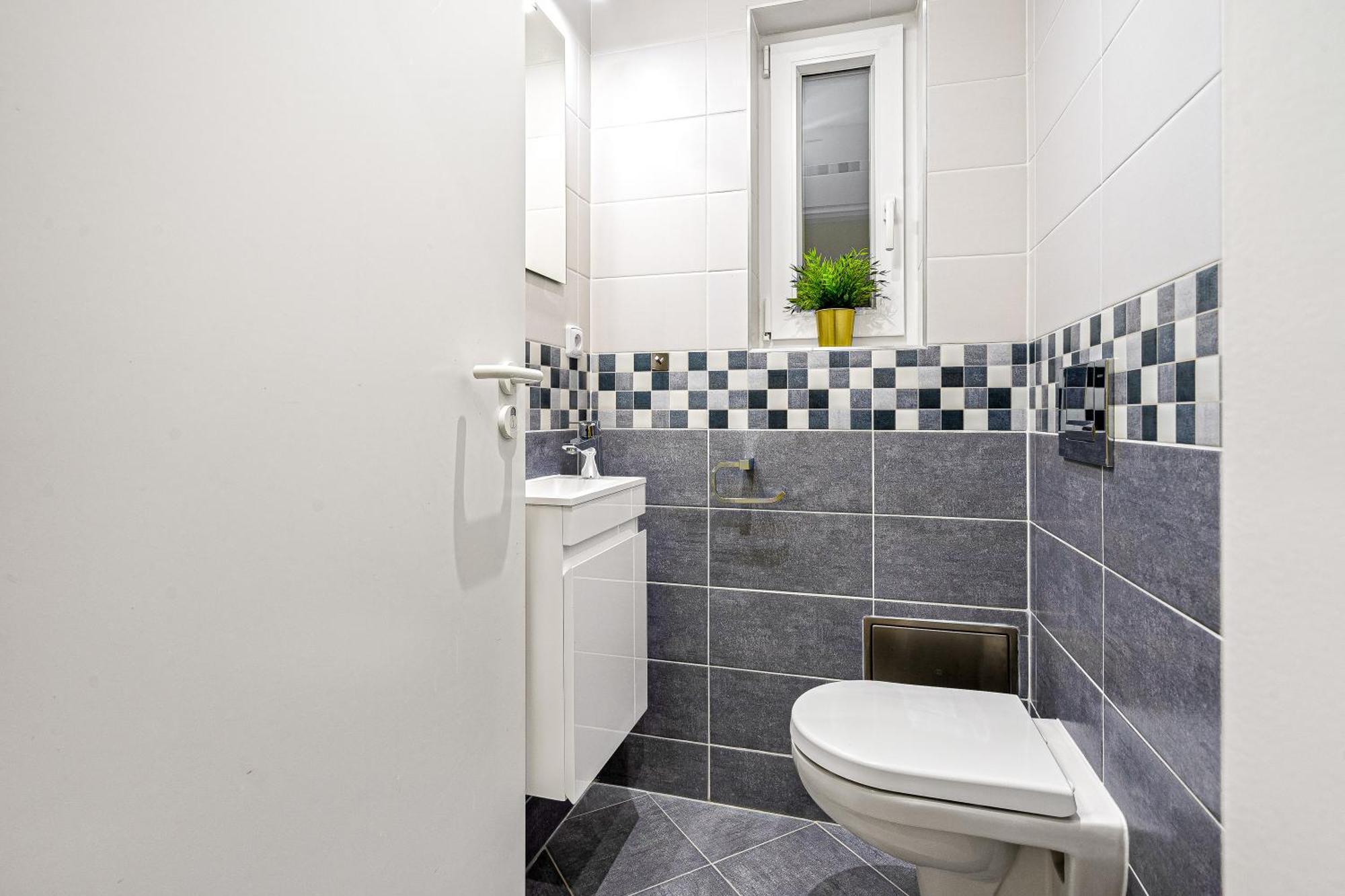 Oasis Apartments At Charles Square Praga Zewnętrze zdjęcie
