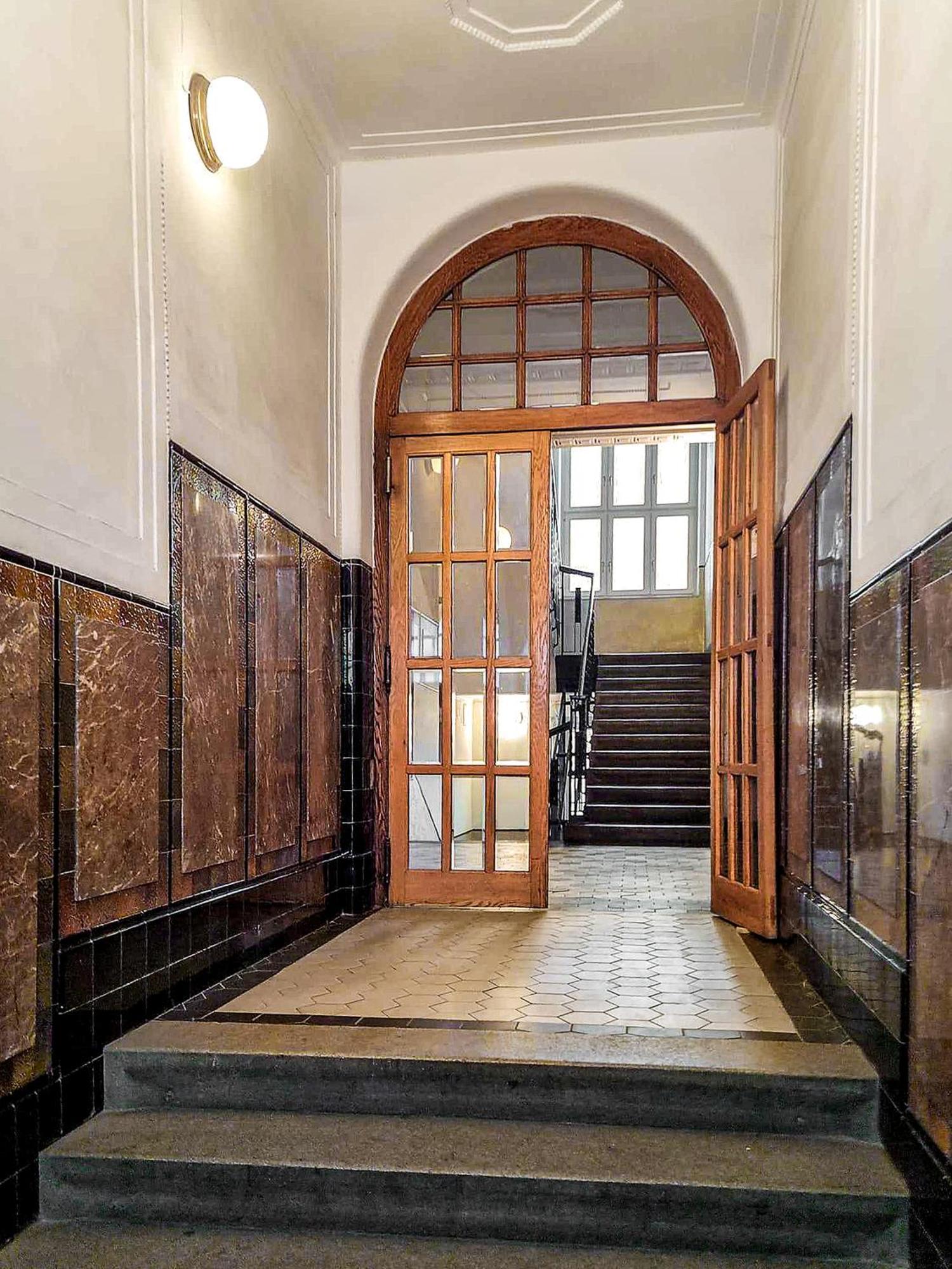Oasis Apartments At Charles Square Praga Zewnętrze zdjęcie